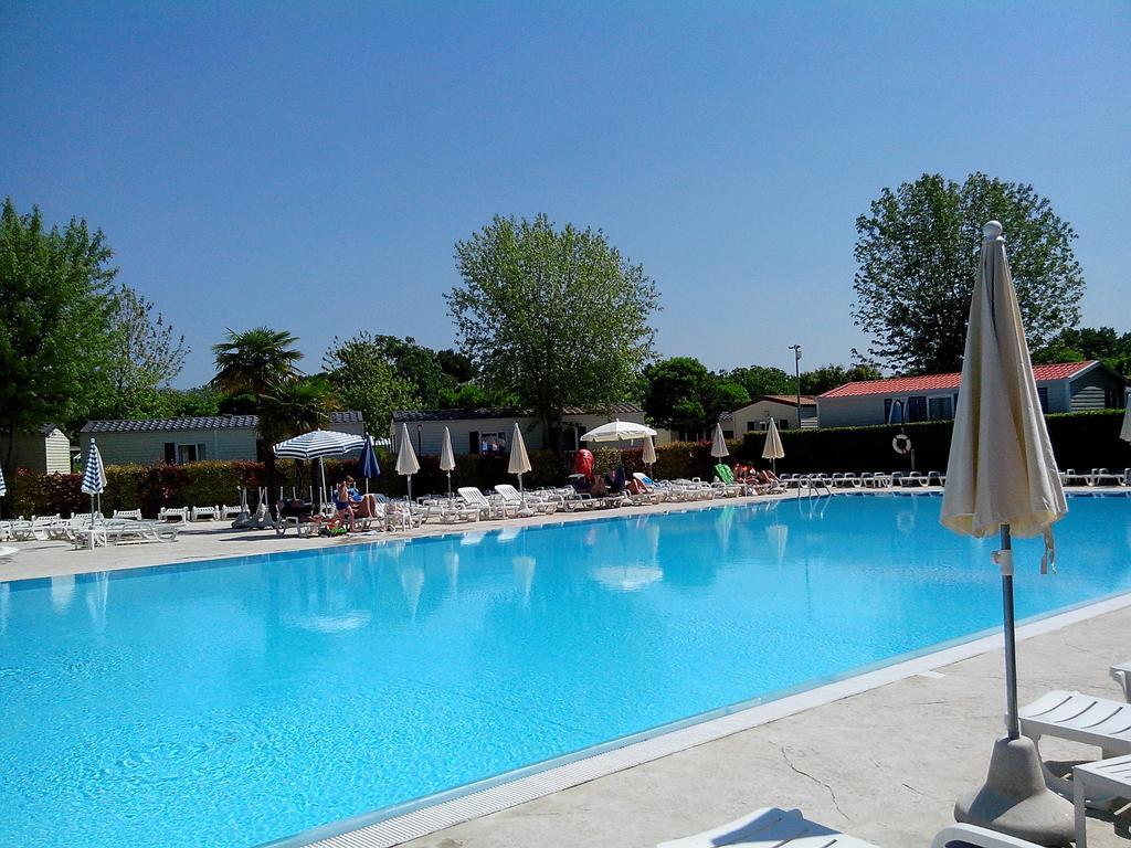Butterfly Camping Village Peschiera del Garda Ngoại thất bức ảnh